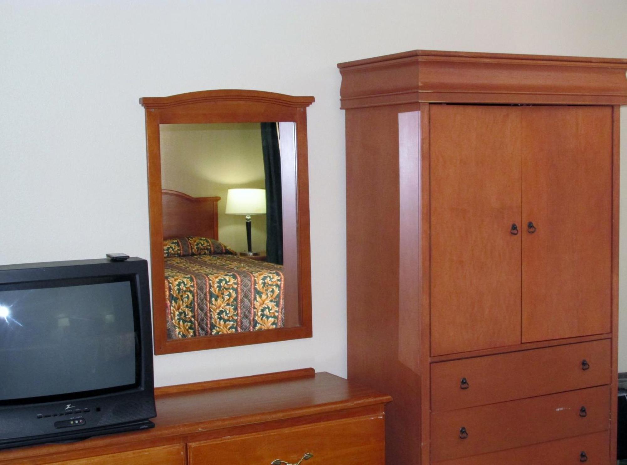 Country Inn Motel Oakdale Kamer foto